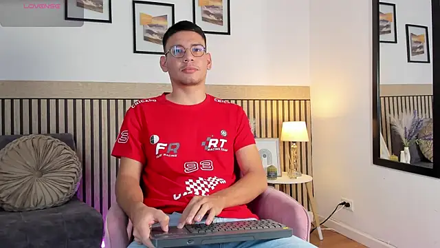 marcuswildx online show from 09.24.25