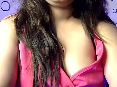 Snapshot of Aaliya02 chatting on 06.01.26 Aaliya02 online show from 06.01.26
