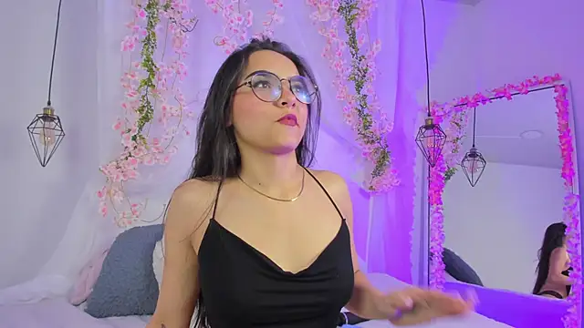 Snapshot of eimi_rosse18 chatting on 02.09.26 eimi rosse18 online show from 02.09.26