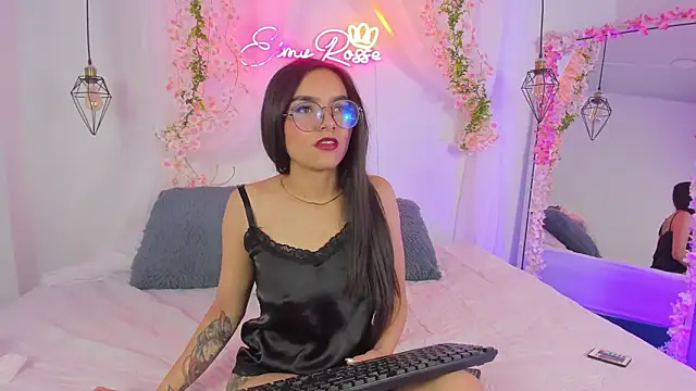 Snapshot of eimi_rosse18 chatting on 02.10.26 eimi rosse18 online show from 02.10.26