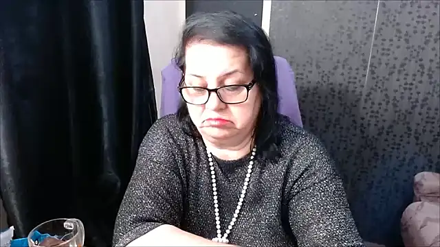 MissSanjanne online show from 01.26.25