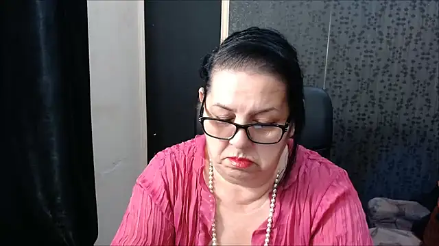 MissSanjanne online show from 03.16.25