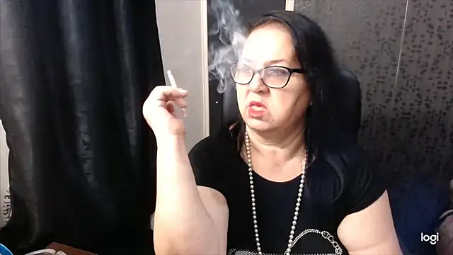 MissSanjanne online show from 10.10.25