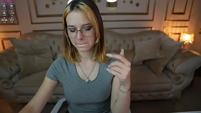 Hoshi mur online show from 10.03.25