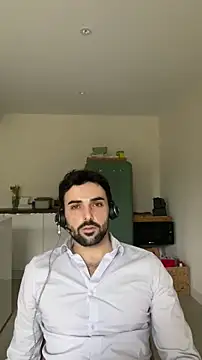 Snapshot of eauminerale chatting on 03.06.26 eauminerale online show from 03.06.26