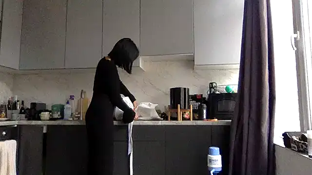 Veymoria online show from 10.08.25