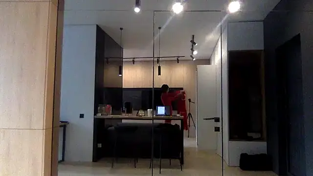 Veymoria online show from 12.19.25