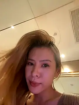 Snapshot of miumiu-66 chatting on 09.23.25 miumiu-66 online show from 09.23.25