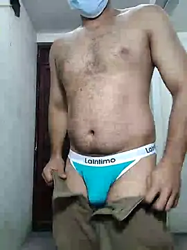 Snapshot of malludreamer chatting on 10.20.25 malludreamer online show from 10.20.25