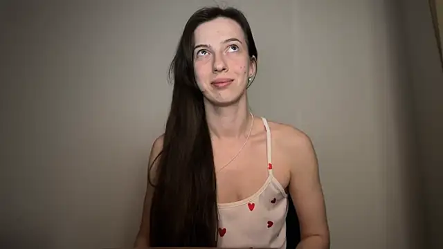 Prettyyy Angel online show from 02.27.26