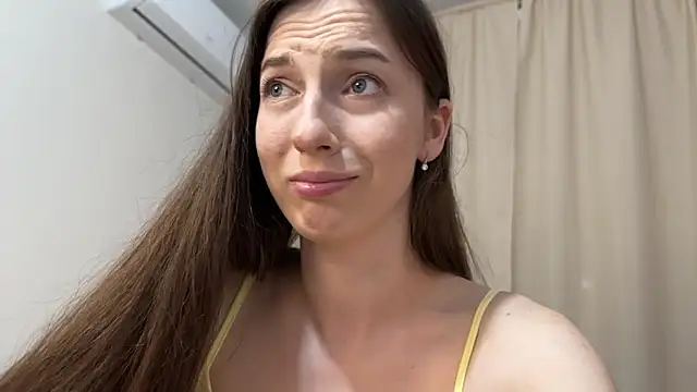 Prettyyy Angel online show from 05.15.26
