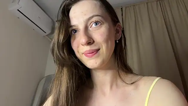Prettyyy Angel online show from 05.25.26