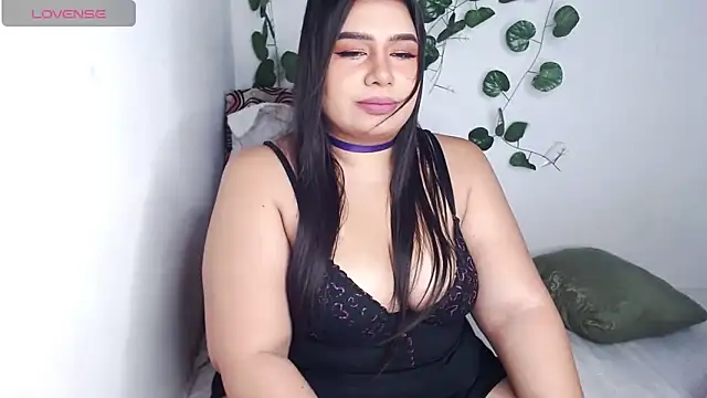 vivianepierss online show from 02.03.25