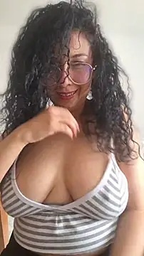 LondonHilton online show from 04.18.26