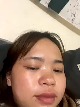 Snapshot of nayyyteyfe chatting on 10.10.25 nayyyteyfe online show from 10.10.25