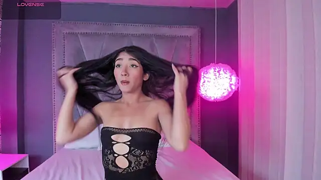 Mariana Kalo online show from 10.08.25