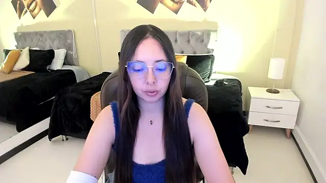 Nata Velvet online show from 10.21.25
