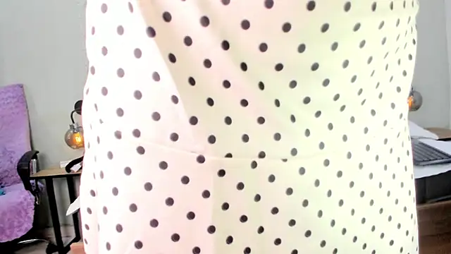 Snapshot of ValeryTrans_ chatting on 06.20.26 ValeryTrans online show from 06.20.26