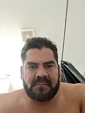 Snapshot of theking1_1 chatting on 10.16.25 theking1 1 online show from 10.16.25