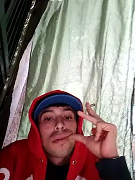 Snapshot of Agusbrown chatting on 01.11.26 Agusbrown online show from 01.11.26