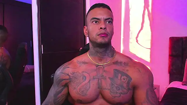 Snapshot of binmontana_ chatting on 10.02.25 binmontana online show from 10.02.25