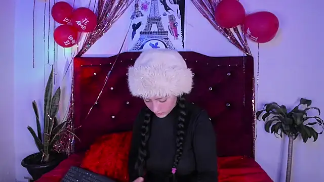 kitty  chs online show from 02.18.26