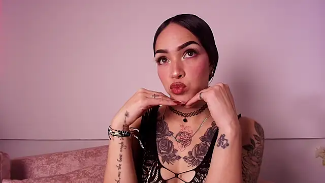 Candy dim online show from 12.18.25