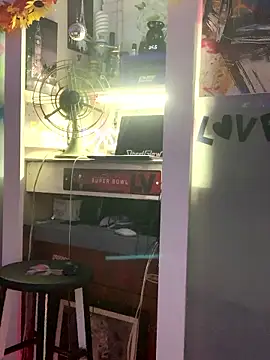 blondebarbiebae online show from 04.24.26