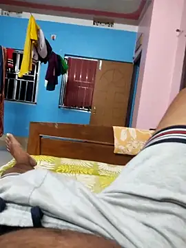 Snapshot of only_woman chatting on 12.19.25 only woman online show from 12.19.25