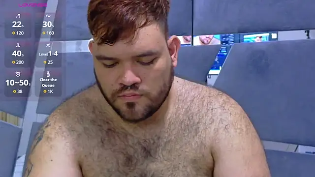 Snapshot of big_bearr chatting on 11.11.25 big bearr online show from 11.11.25