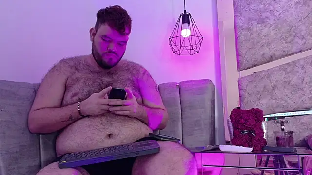 Snapshot of big_bearr chatting on 11.20.25 big bearr online show from 11.20.25