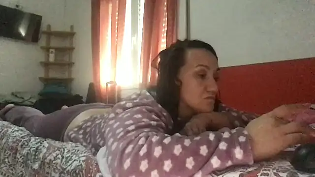 paula19800 online show from 11.28.25