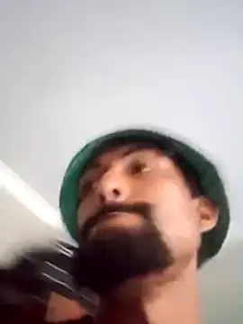 Snapshot of Goofygoody17 chatting on 11.05.25 Goofygoody17 online show from 11.05.25