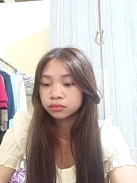 Mayy1 online show from 10.12.25