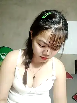 Meomeo-meo online show from 10.20.25