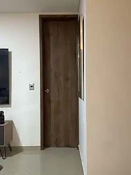 CharlottePetitte online show from 12.04.25