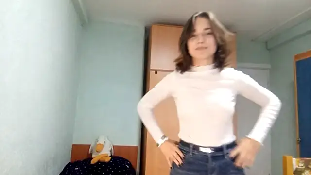 Snapshot of WaiBrumbley chatting on 10.10.25 WaiBrumbley online show from 10.10.25