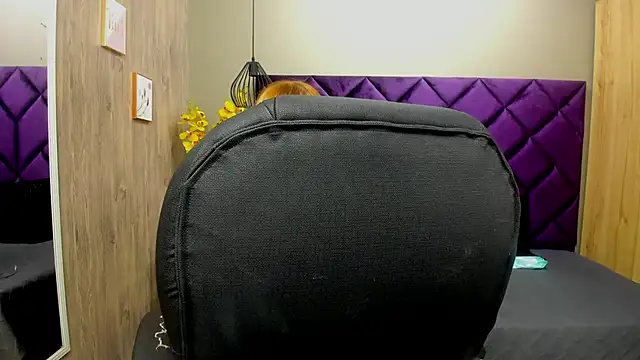 ChloeCampbell03 online show from 09.28.25