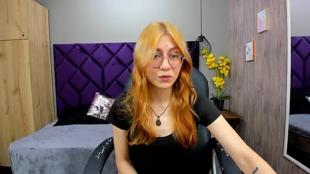 ChloeCampbell03 online show from 11.12.25