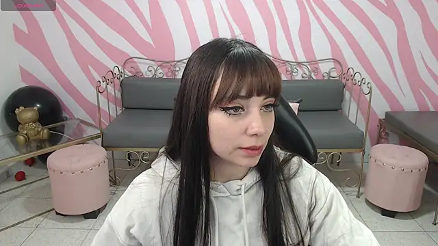 saabrina  online show from 11.05.25