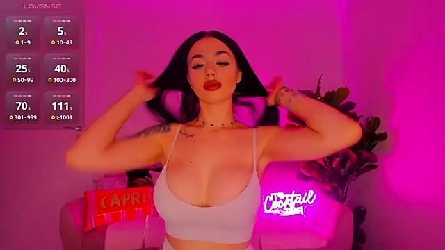 TiaBelle online show from 11.02.25