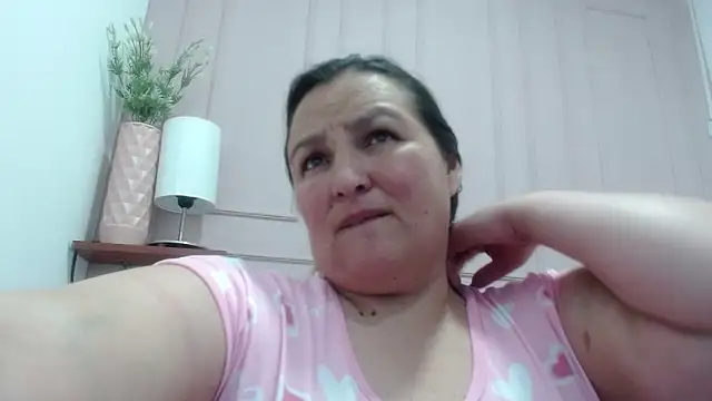 SweetRouse   online show from 10.05.25