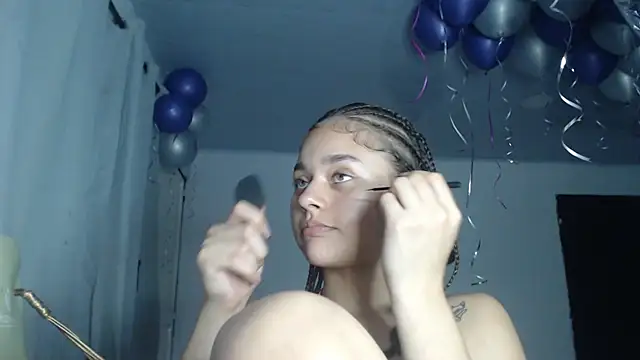 LittleCheerry69 online show from 11.25.25