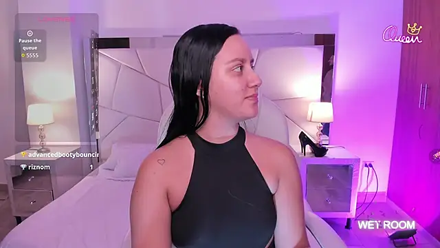 Natasha Kiim  online show from 02.22.26