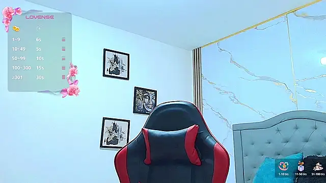 Nina Rouge7 online show from 11.29.25