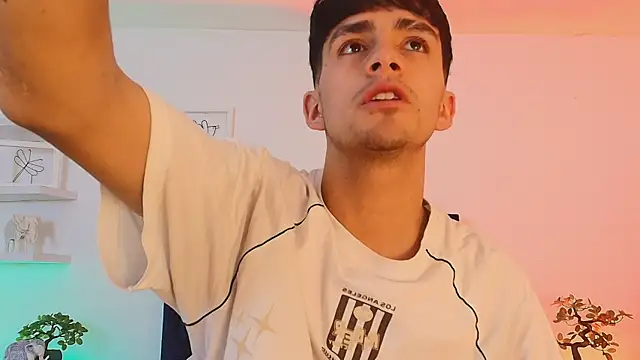 Axel Draven online show from 10.25.25