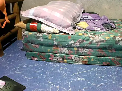 Ella marie14 online show from 11.15.25