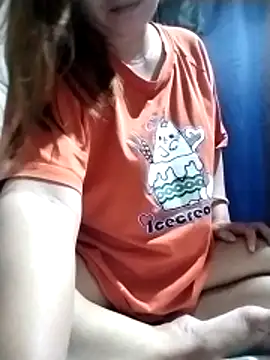 Snapshot of Ella_marie14 chatting on 03.04.26 Ella marie14 online show from 03.04.26