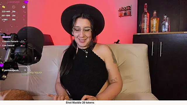 tellmemaddie online show from 04.07.26