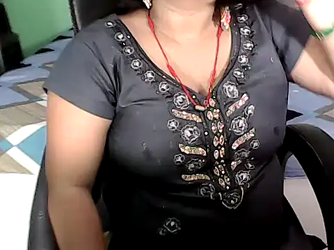 BABITA KUMARII online show from 09.26.25